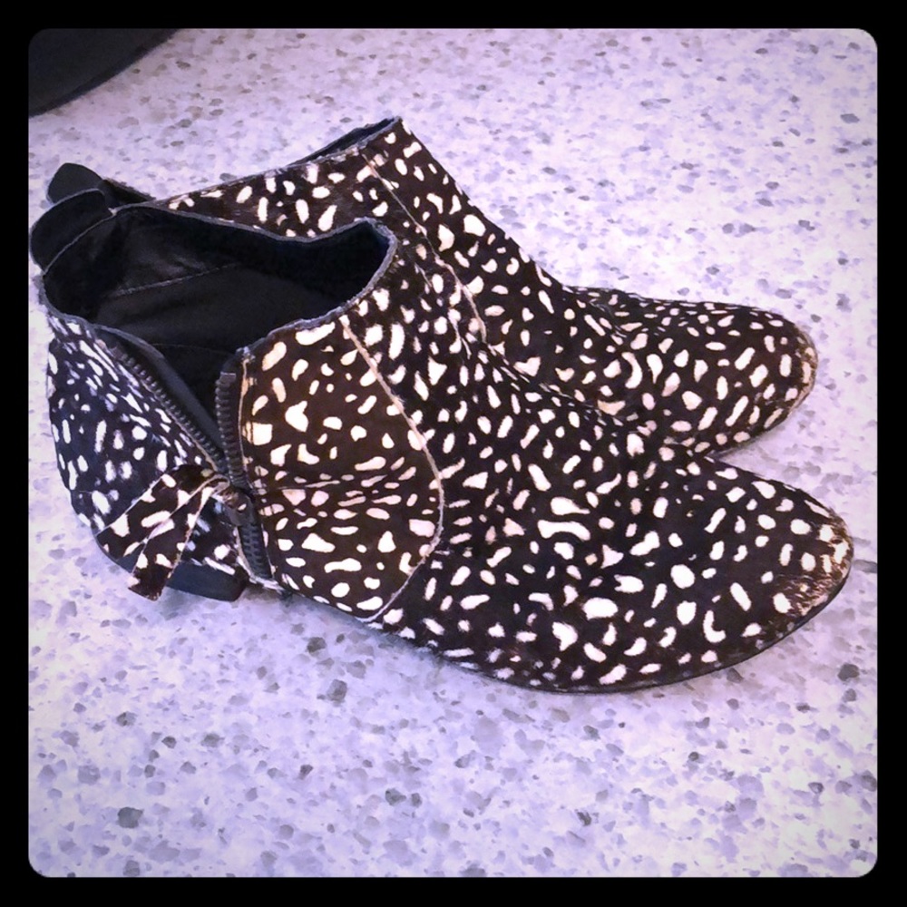 Dolce Vita ankle boots